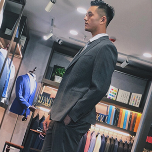灰色格子男士商務同款西服定制