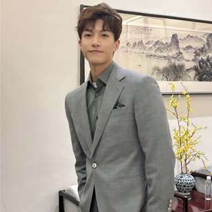 達(dá)人-劉旺豪啊同款定制西服